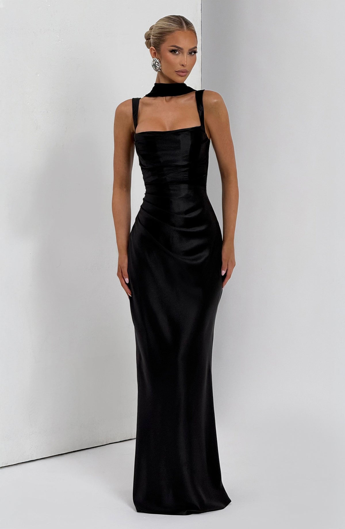 Black Off-Shoulder Maxi Dress – Sculpted Evening Gown | Meave & Ivy