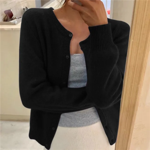 Women's Fine-Knit Button-Up Cardigan – Soft Round-Neck Long-Sleeve Layer