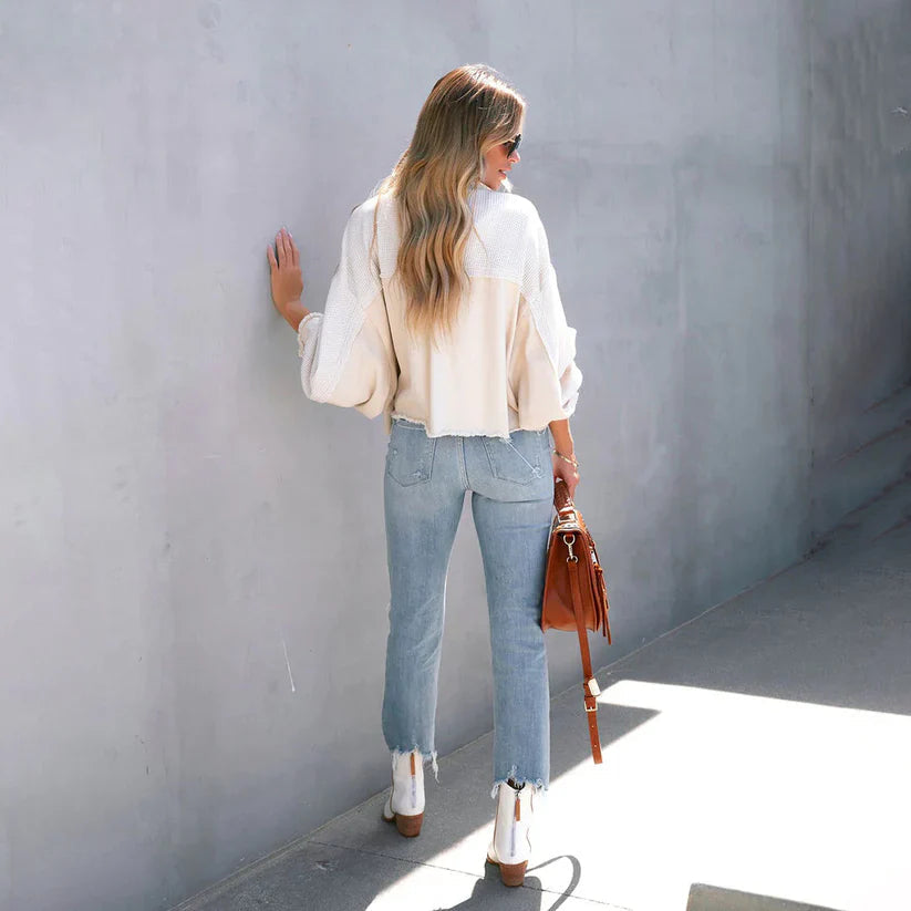 Cropped Jacket with Frayed Hem – Fitted Casual Jacket