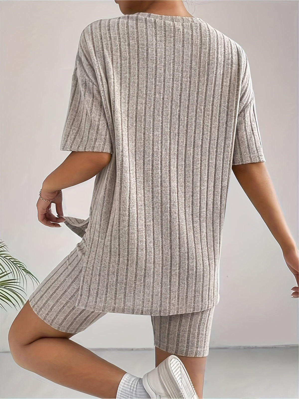 Women's Ribbed Knit Short-Sleeve T-Shirt and Fitted Shorts Set
