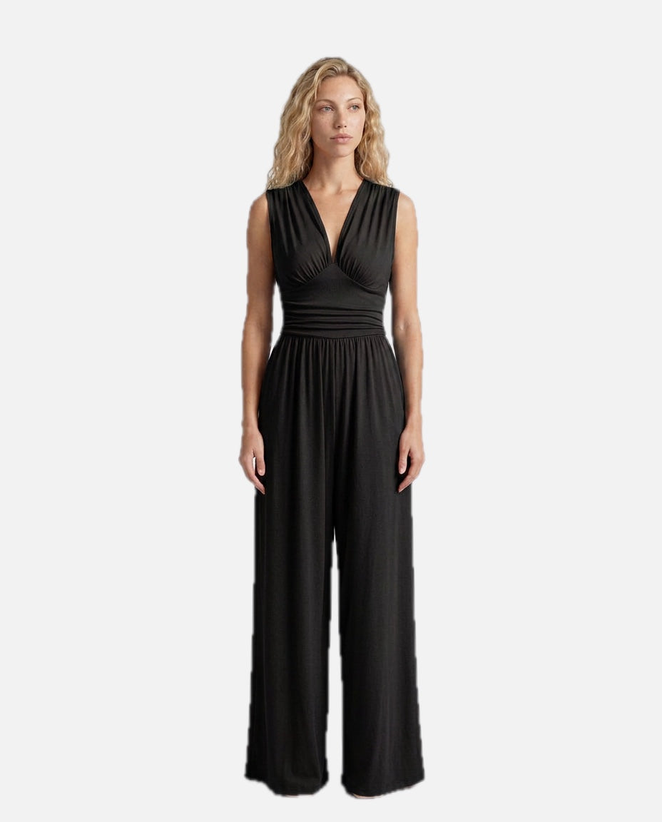 Satin-Style Jumpsuit with Halter Neck Detail – Women's Occasion Jumpsuit