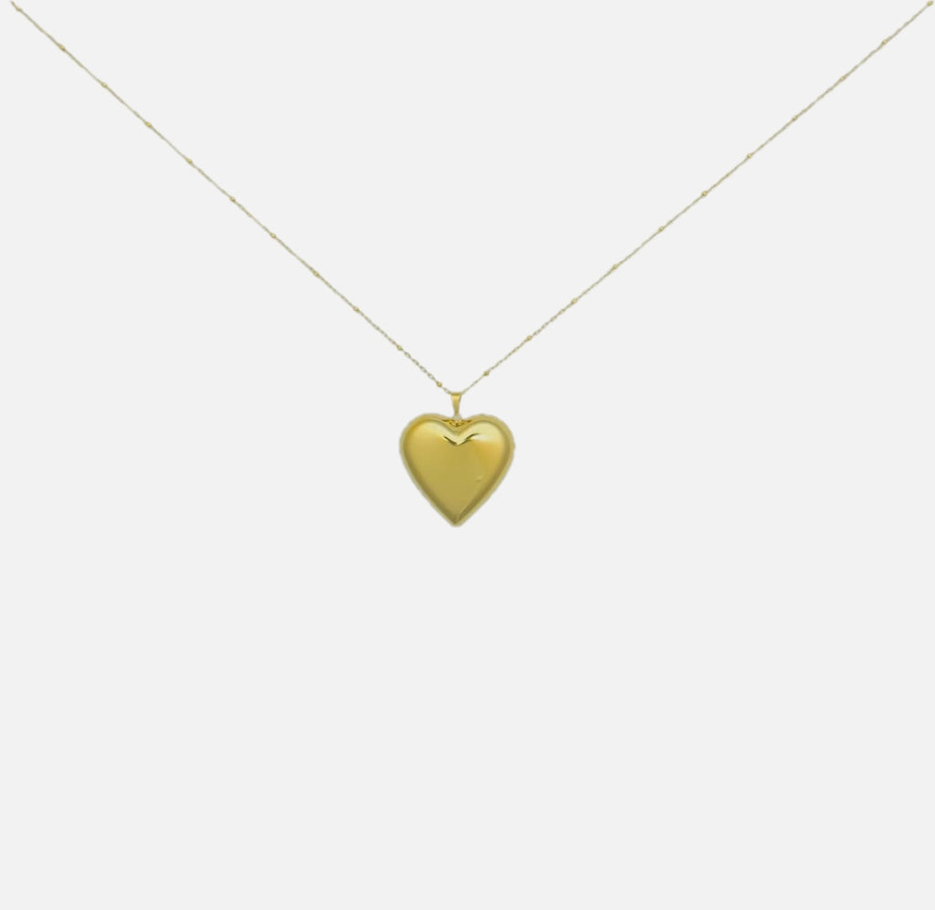 Gold Heart Pendant Necklace – Minimalist Love Necklace
