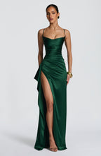 Emerald Green Backless Maxi Dress – Elegant Open Back Evening Gown | Meave & Ivy
