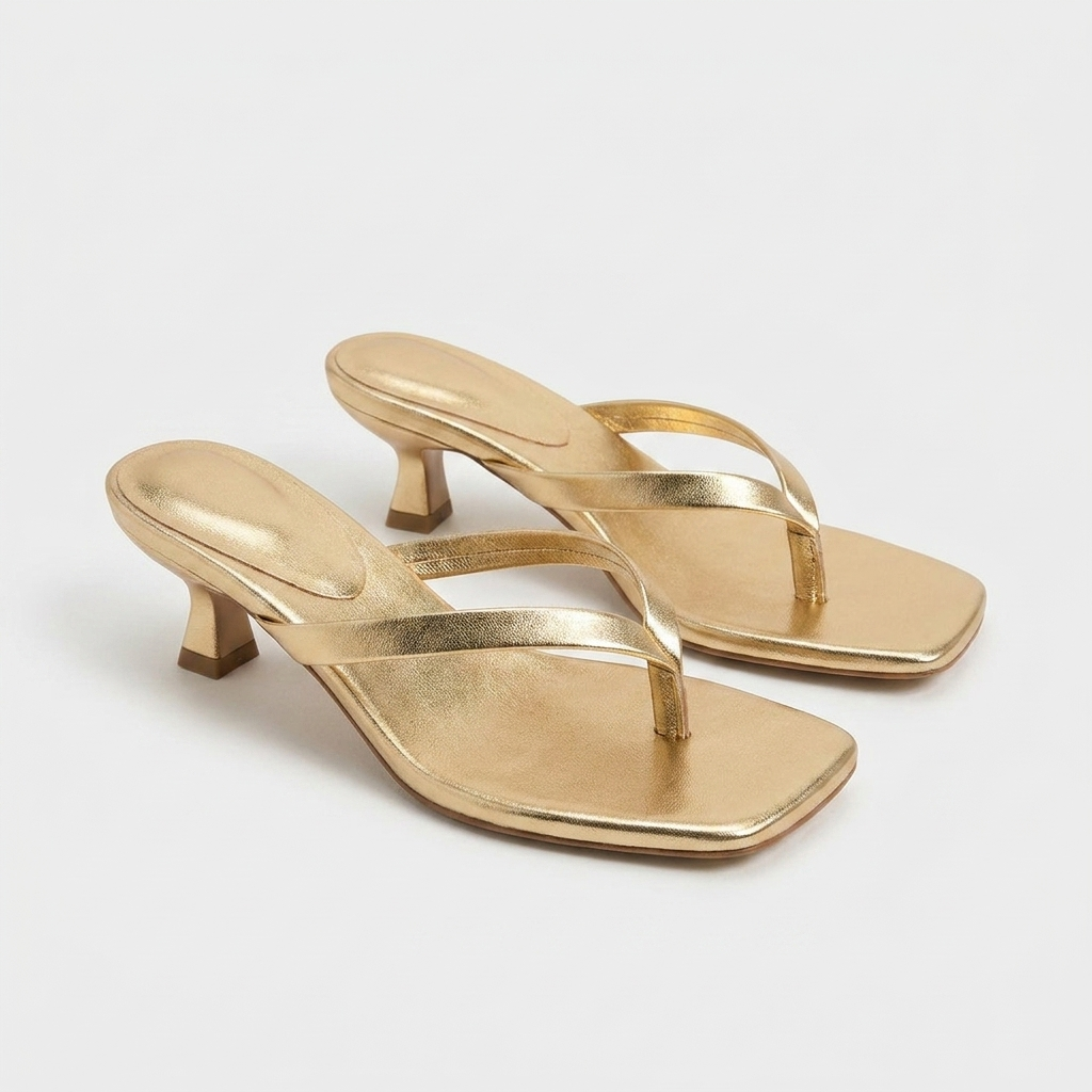 Kitten Heel Sandals with Slim Straps – Elegant Summer Heels