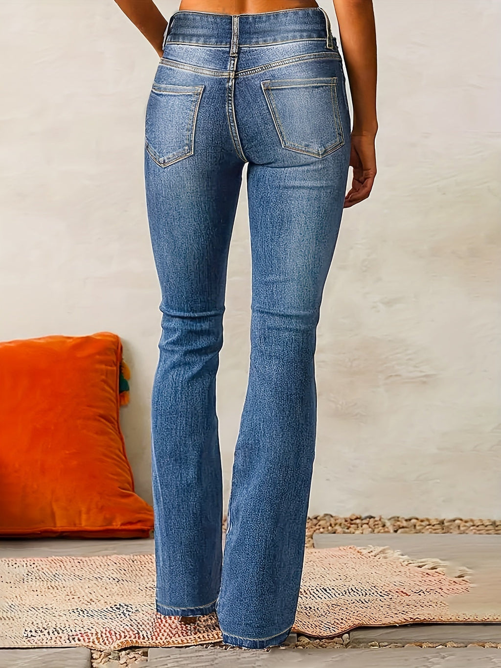Women's High-Waisted Flared Jeans – Full-Length Figure-Skimming Denim