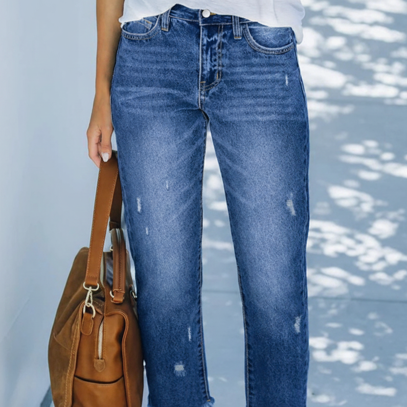 Women's Cropped Straight-Leg Denim Jeans