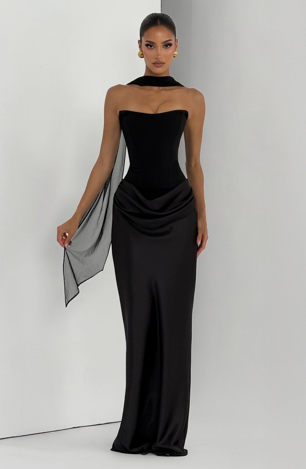Black Knot Maxi Dress – Elegant Evening Gown | Meave & Ivy