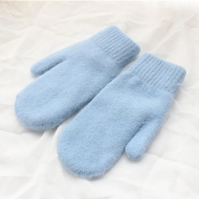Warm Plush Mittens – Soft Fluffy Winter Mittens in 9 Colours