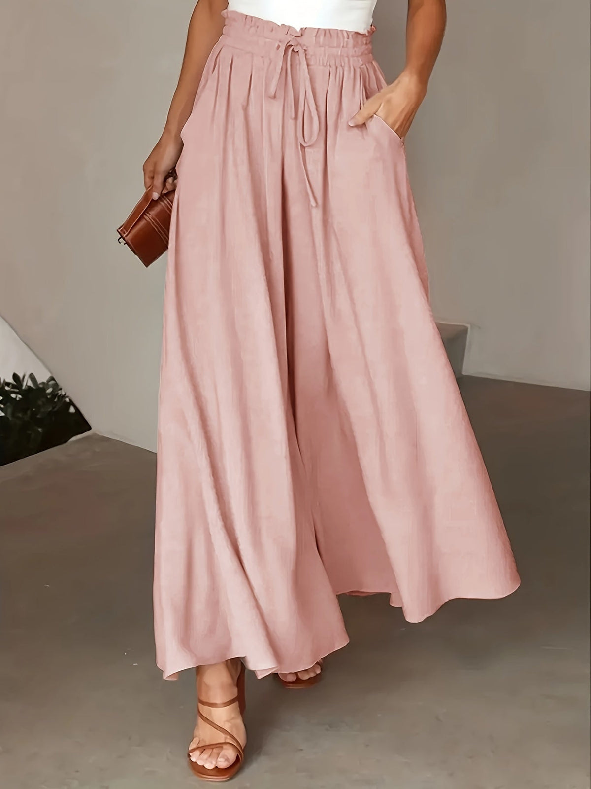 Women's High-Waisted Flowing Wide-Leg Trousers