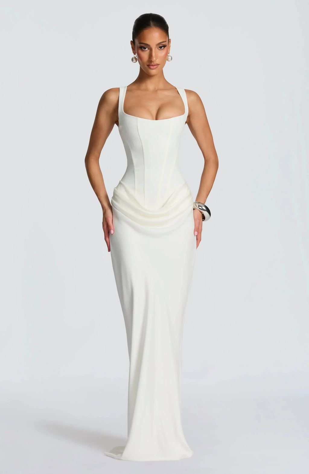 Backless Bodycon Maxi Dress – Sleek Fitted Evening Gown | Meave & Ivy