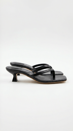 Kitten Heel Sandals with Slim Straps – Elegant Summer Heels