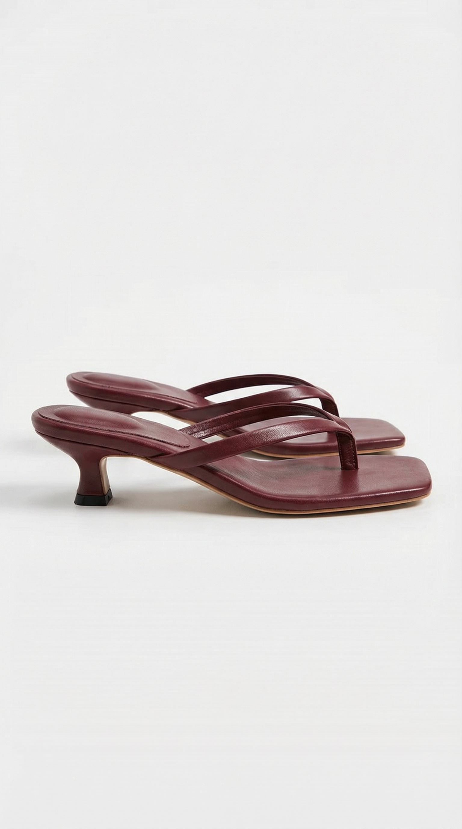 Kitten Heel Sandals with Slim Straps – Elegant Summer Heels