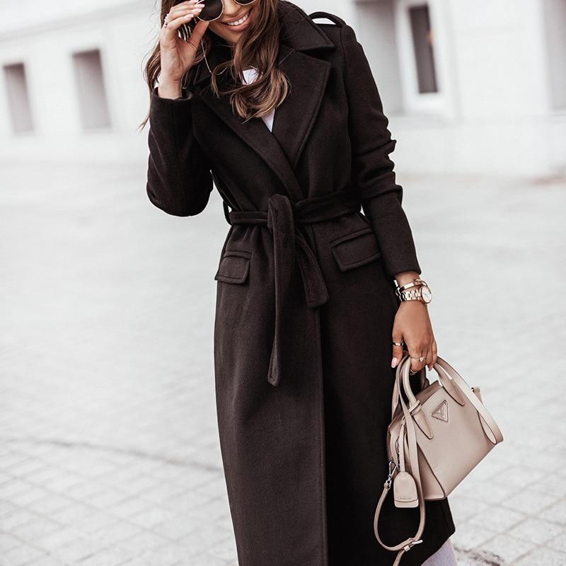 Women's Tailored Long Winter Coat – Wide-Lapel Relaxed Style