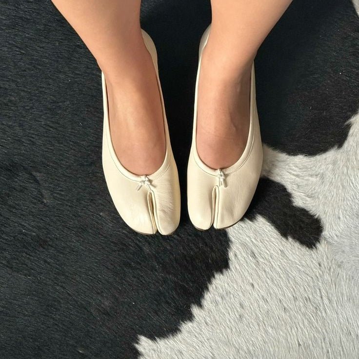Black Split Toe Ballet Flats – Women's Comfortable Everyday Ballet Flats