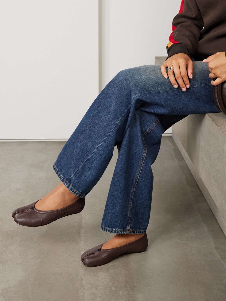 Black Split Toe Ballet Flats – Women's Comfortable Everyday Ballet Flats
