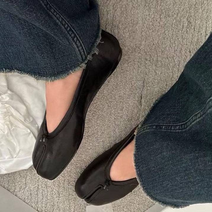 Black Split Toe Ballet Flats – Women's Comfortable Everyday Ballet Flats