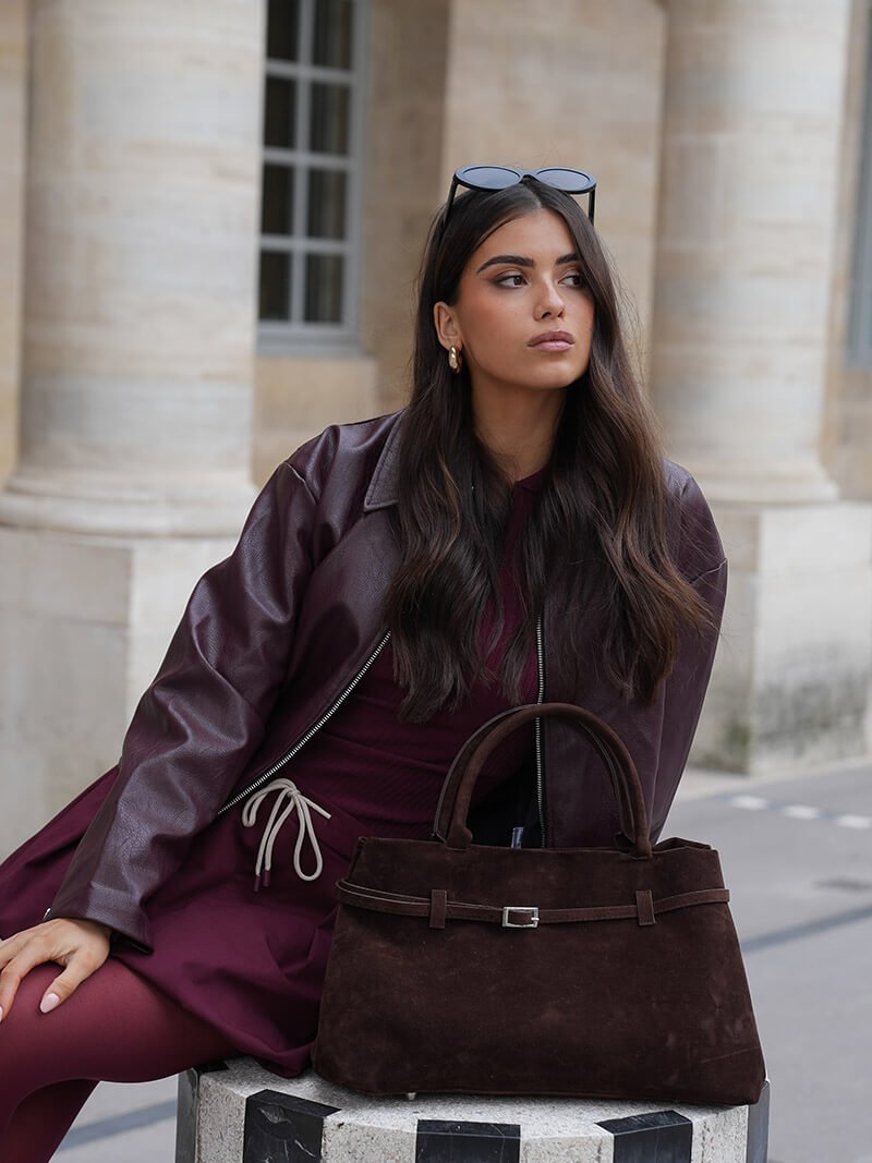 Soft Suede Look Bag in Neutral Tones – Structured Daily Bag