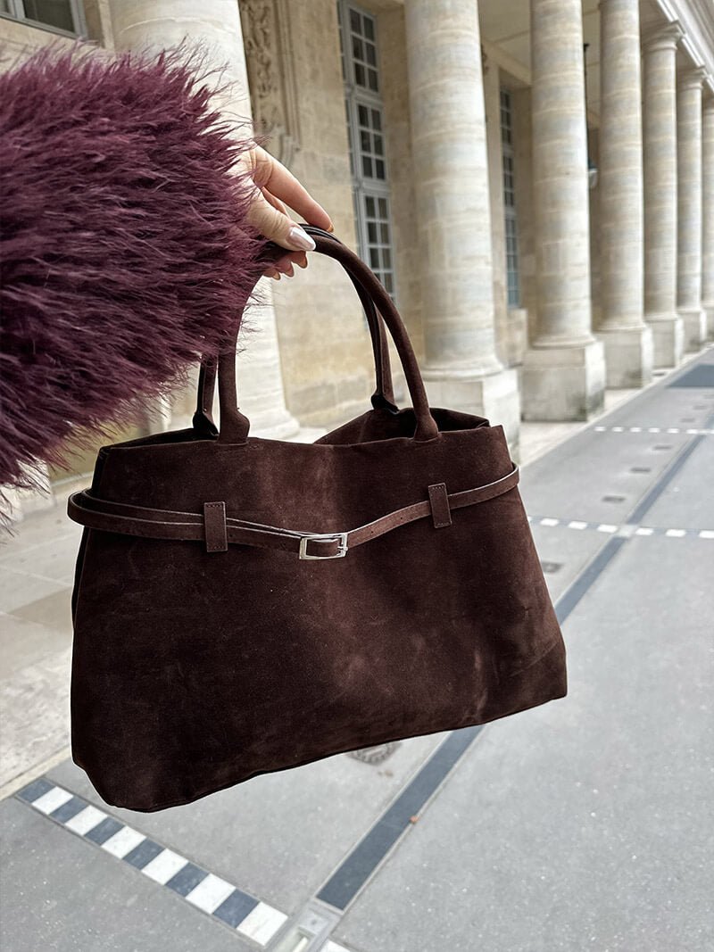 Soft Suede Look Bag in Neutral Tones – Structured Daily Bag