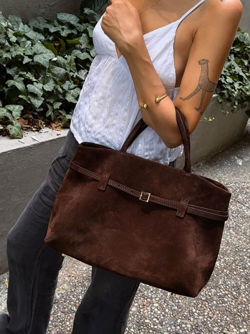Soft Suede Look Bag in Neutral Tones – Structured Daily Bag