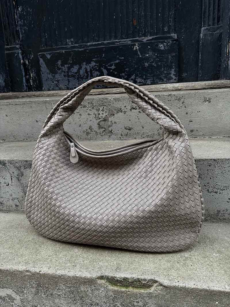 Oversized Woven Tote Bag XL – Braided Vegan Leather Shopper