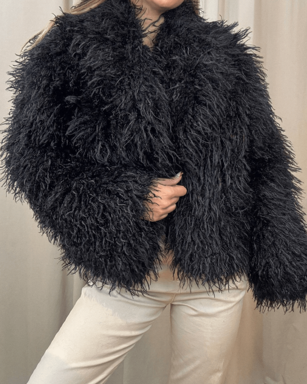Plush Fuzzy Faux Fur Coat – Cloud Soft Statement Layer