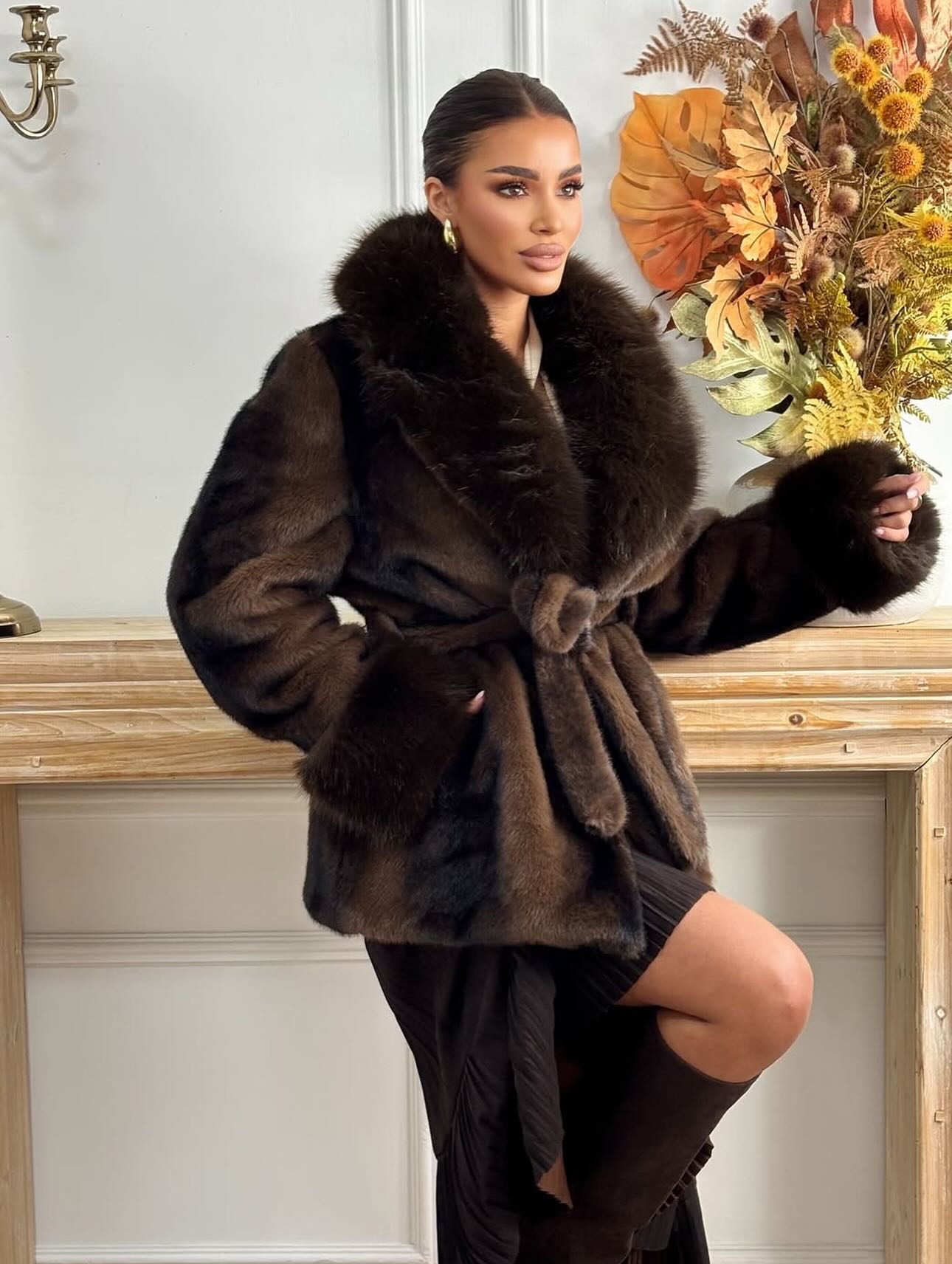 Elegant Coat with Faux Fur Trim – Tie Front Statement Coat