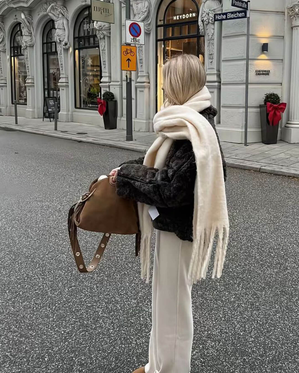 Tasselled Winter Scarf – Cashmere Blend Wrap in 13 Colours