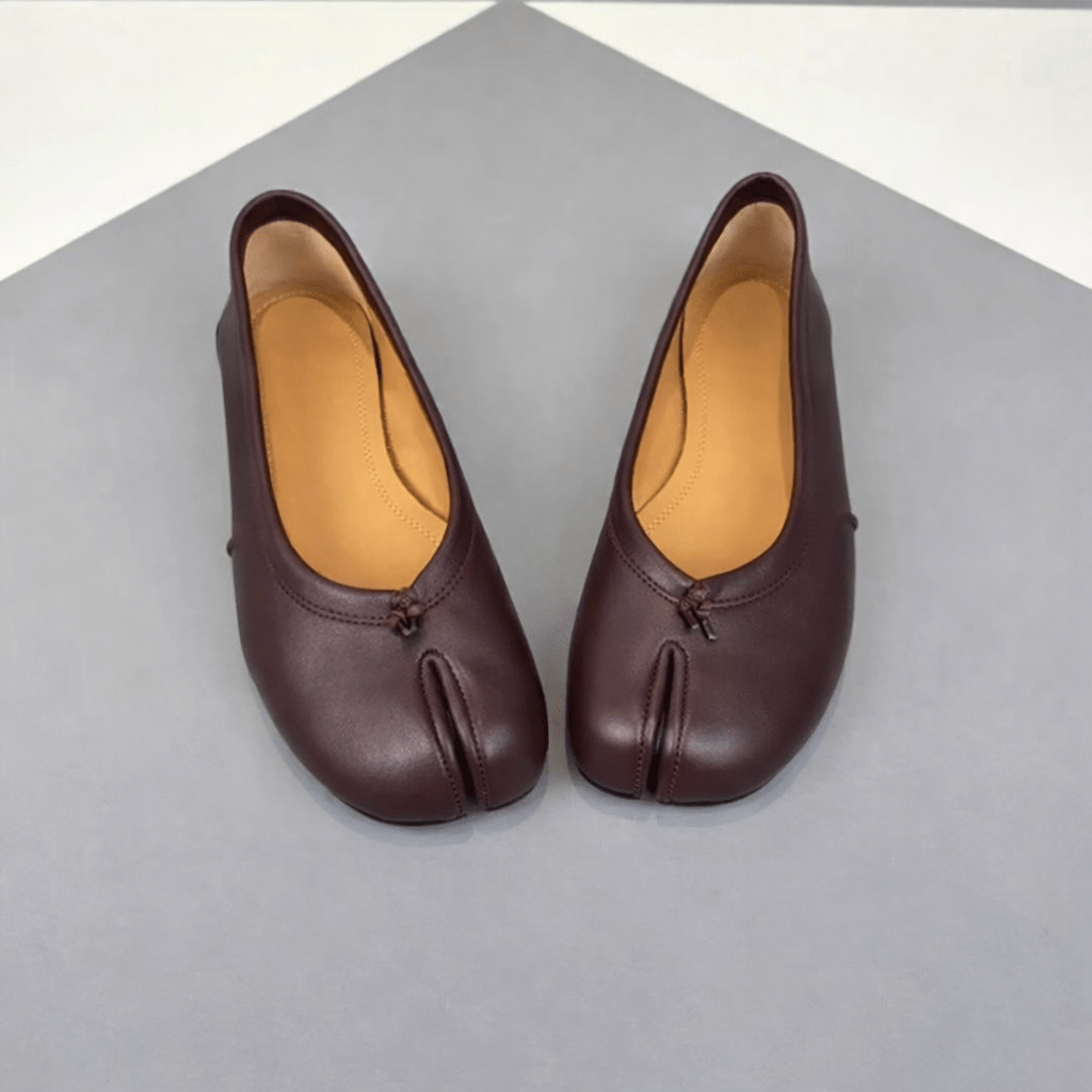 Black Split-Toe Leather Mules – Women's Comfortable Everyday Mules