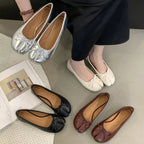 Tabi Split Toe Slip-On Flats with Bow – Avant-Garde Ballet Flats