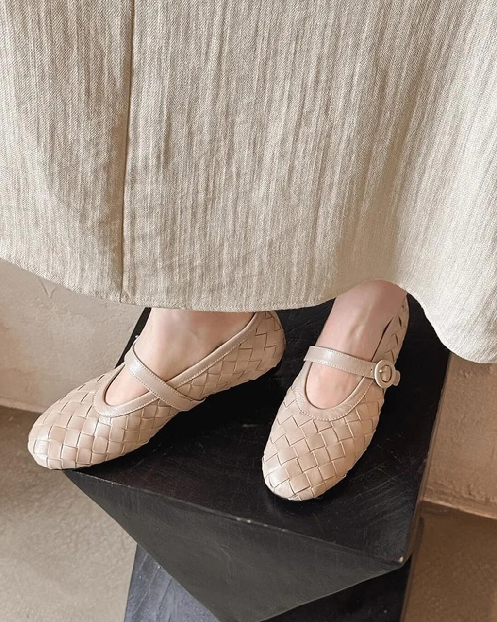 Woven Leather Flat Shoes – Women's Comfortable Everyday Flats