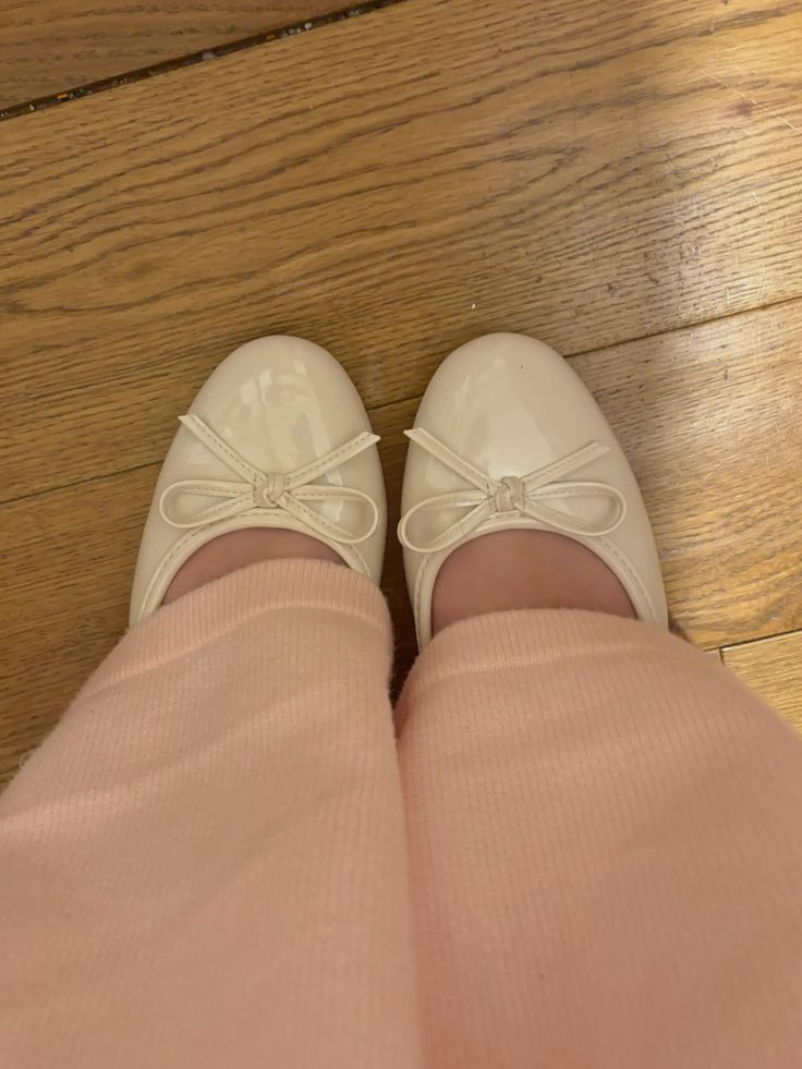 Black Bowtie Ballet Flats – Women's Comfortable Everyday Ballet Flats